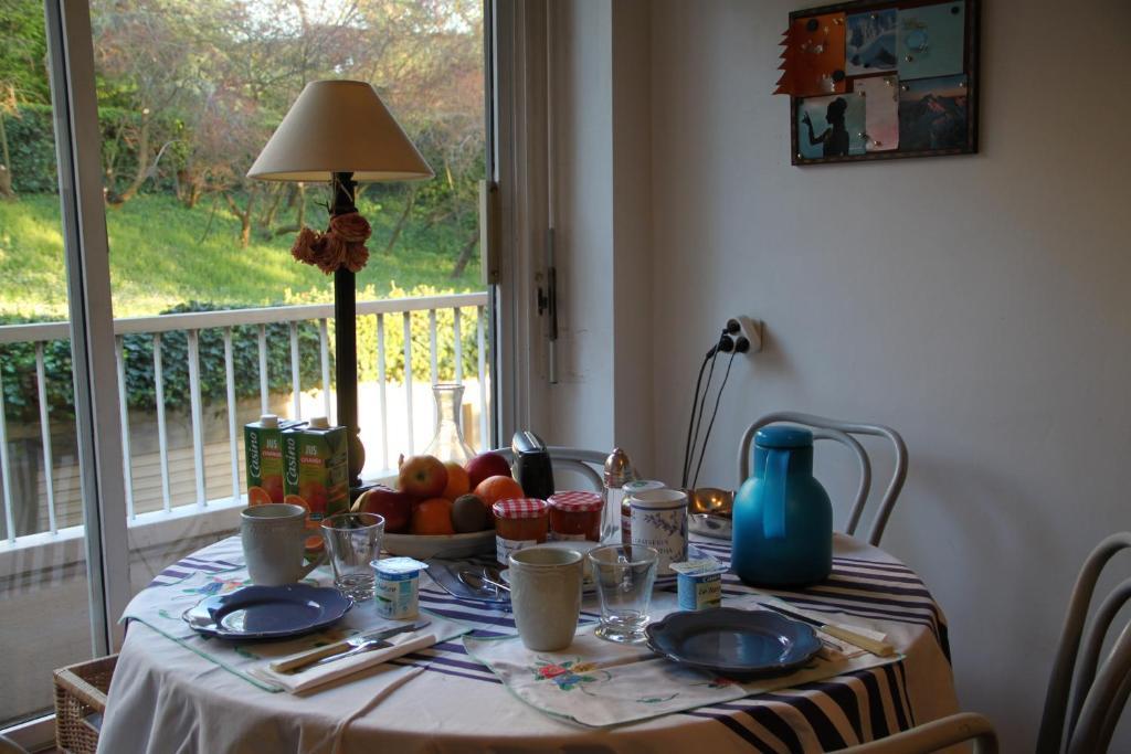 Bed and Breakfast Les Hauts De Perrache Sainte-Foy-lès-Lyon Pokoj fotografie